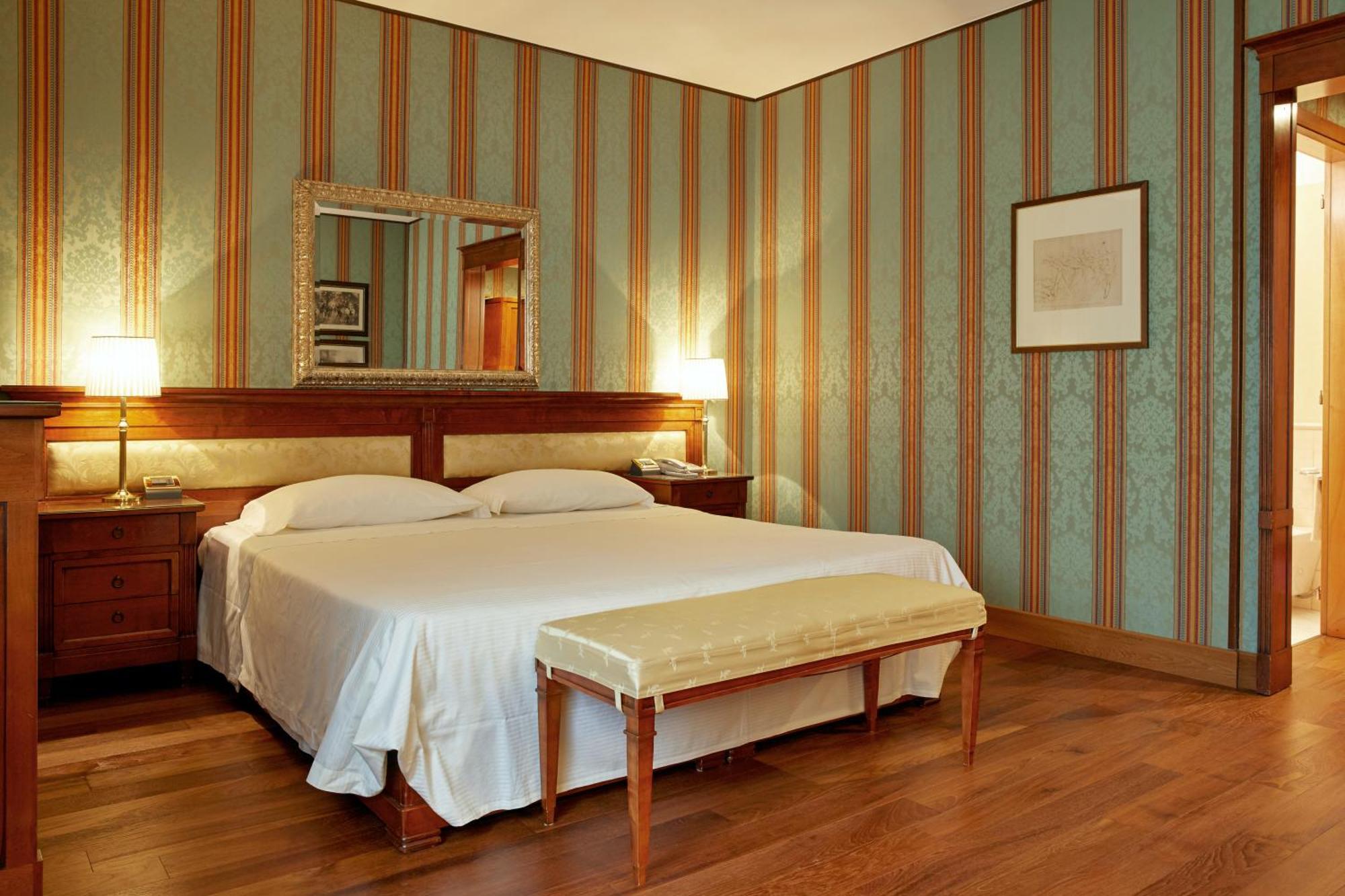 Deluxe Double or Twin Room,1279517281:JPEG